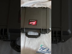 신호 전파 교란기 1.5 킬로미터 거리 여행 가방 드론은 안테나 2.4G 5.8G GPS에서 설립되었습니다